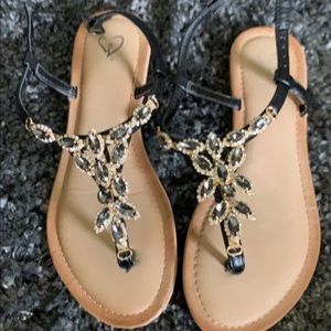 Women’s sandals 7 1/2